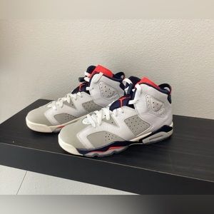 Pre Loved Jordan 6